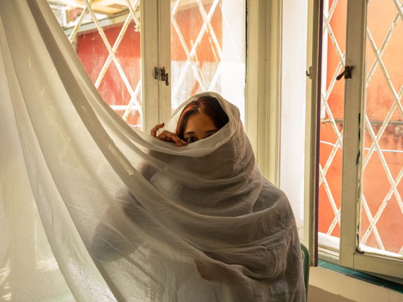 © Andrea Hernández Briceño - Image from the Hold my Hand photography project