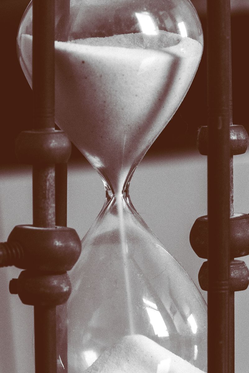 © Ariana Suárez - Image from the Love is a candle flame, it fades away photography project