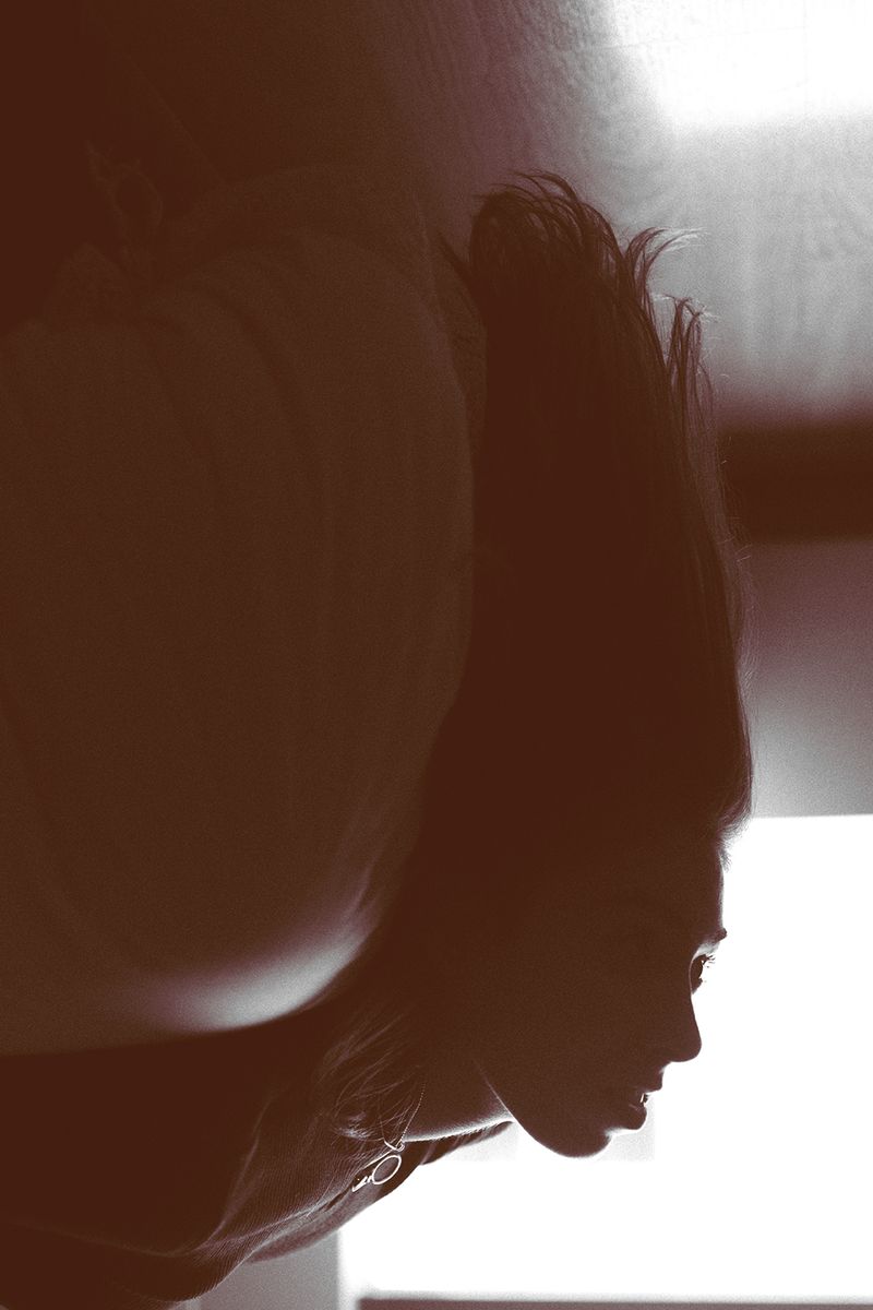 © Ariana Suárez - Image from the Love is a candle flame, it fades away photography project