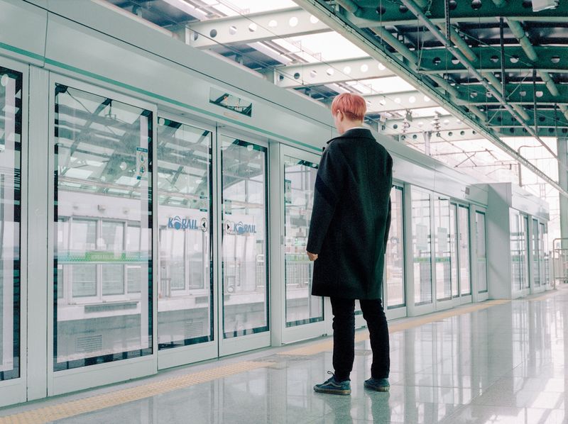 © Gowun Lee - Image from the I'm here with you photography project