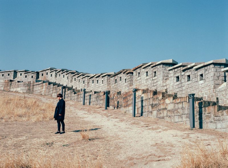 © Gowun Lee - Image from the I'm here with you photography project