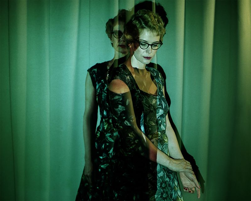 © Anna Tihanyi - Image from the A woman's chambers photography project