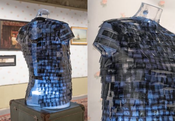 © Anna Tihanyi - Image from the Motherland photography project