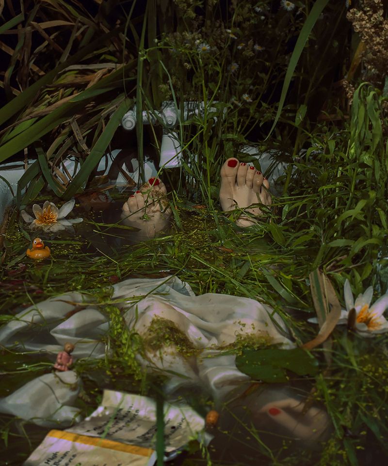 © Anna Tihanyi - Character #1 - Donde el agua me llevo