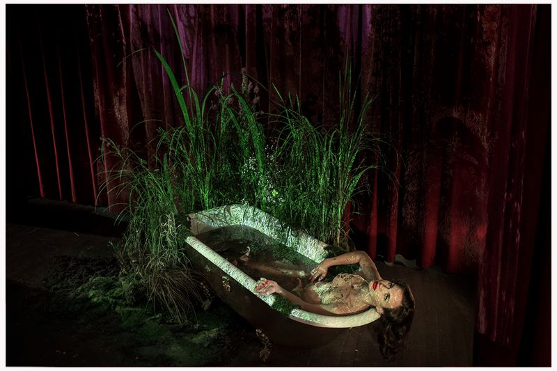 © Anna Tihanyi - Character #1 - Projection