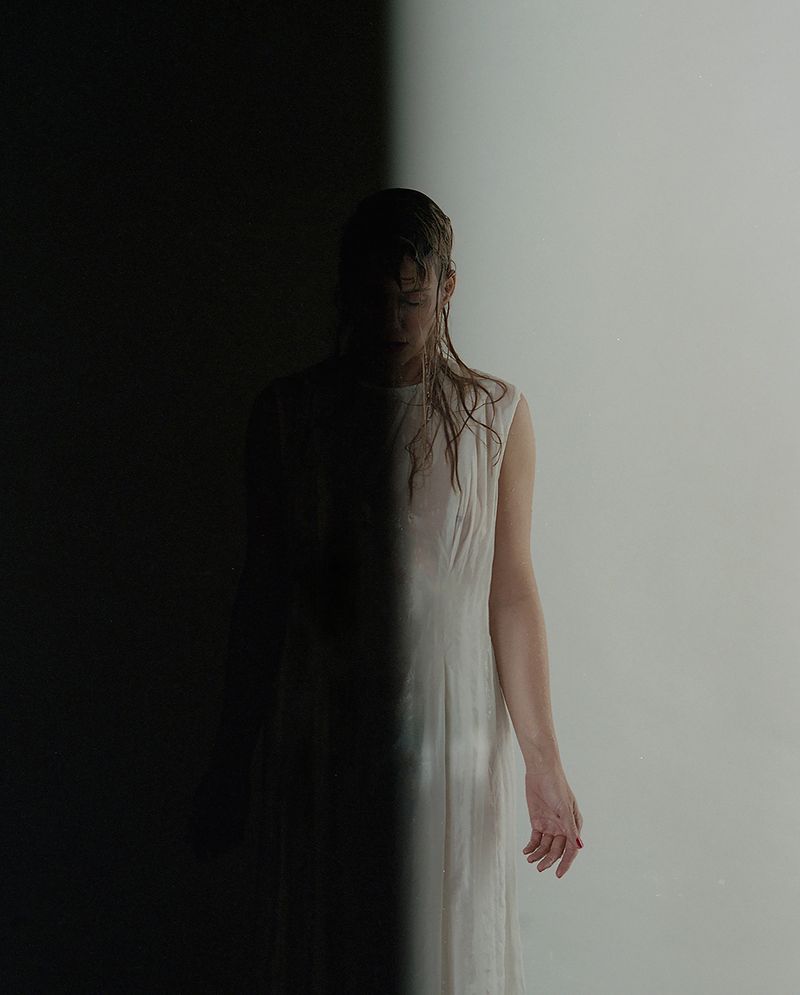 © Anna Tihanyi - The innocent - split