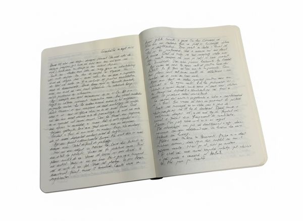 © Dumitrita Razlog - Image from the Mi sono ritrovata nel silenzio di una mancanza photography project