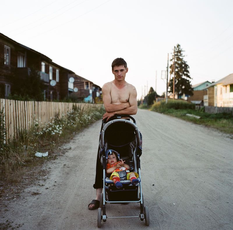 © Olya Ivanova - Image from the Kich-Gorodok photography project