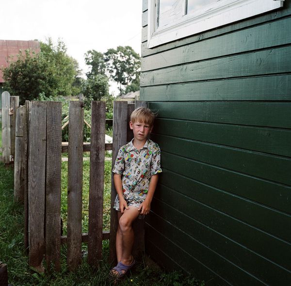 © Olya Ivanova - Image from the Kich-Gorodok photography project