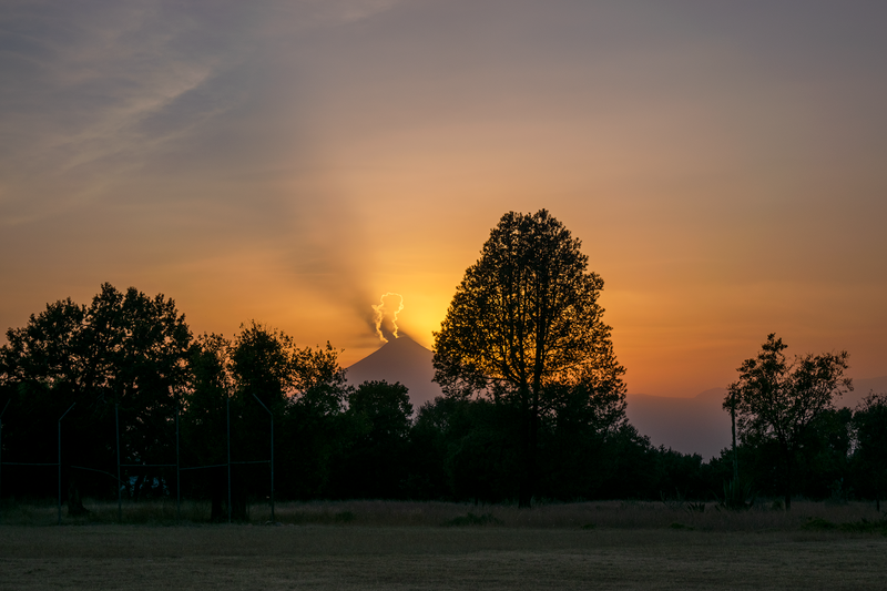 © Evelyn Corte Espinosa - Landscape of the Popocatepetl volcano, seen from the sports field of one of the Acuamanala communities