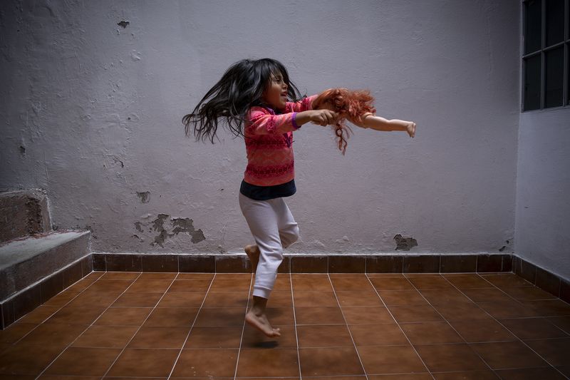 © Evelyn Corte Espinosa - “Inocencia Confinada” Volemos juntas, Tlalpan, Ciudad de México 2020, Evelyn Corte Espinosa (Eve Corte)