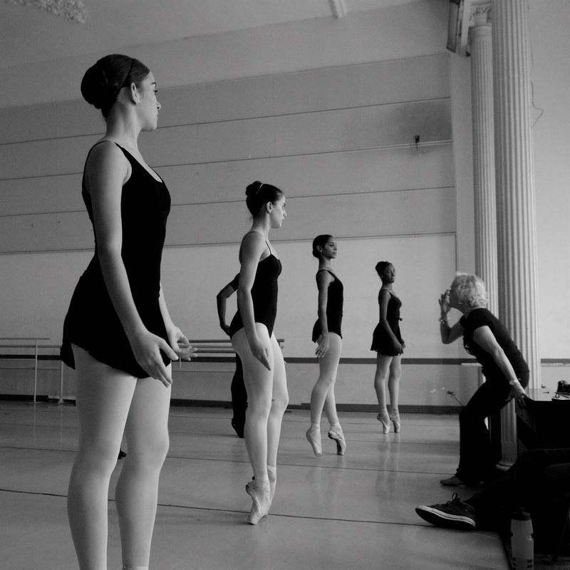 © Tina Gutierrez - Image from the Cuba National School of Ballet photography project