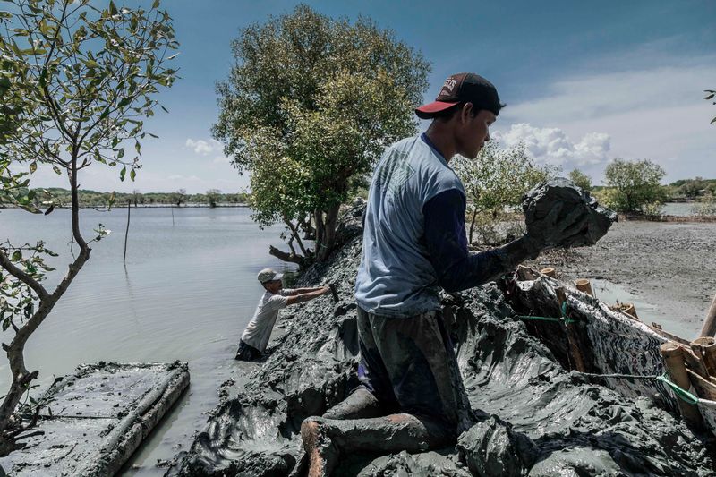© Irene Barlian - Image from the Land of The Sea photography project