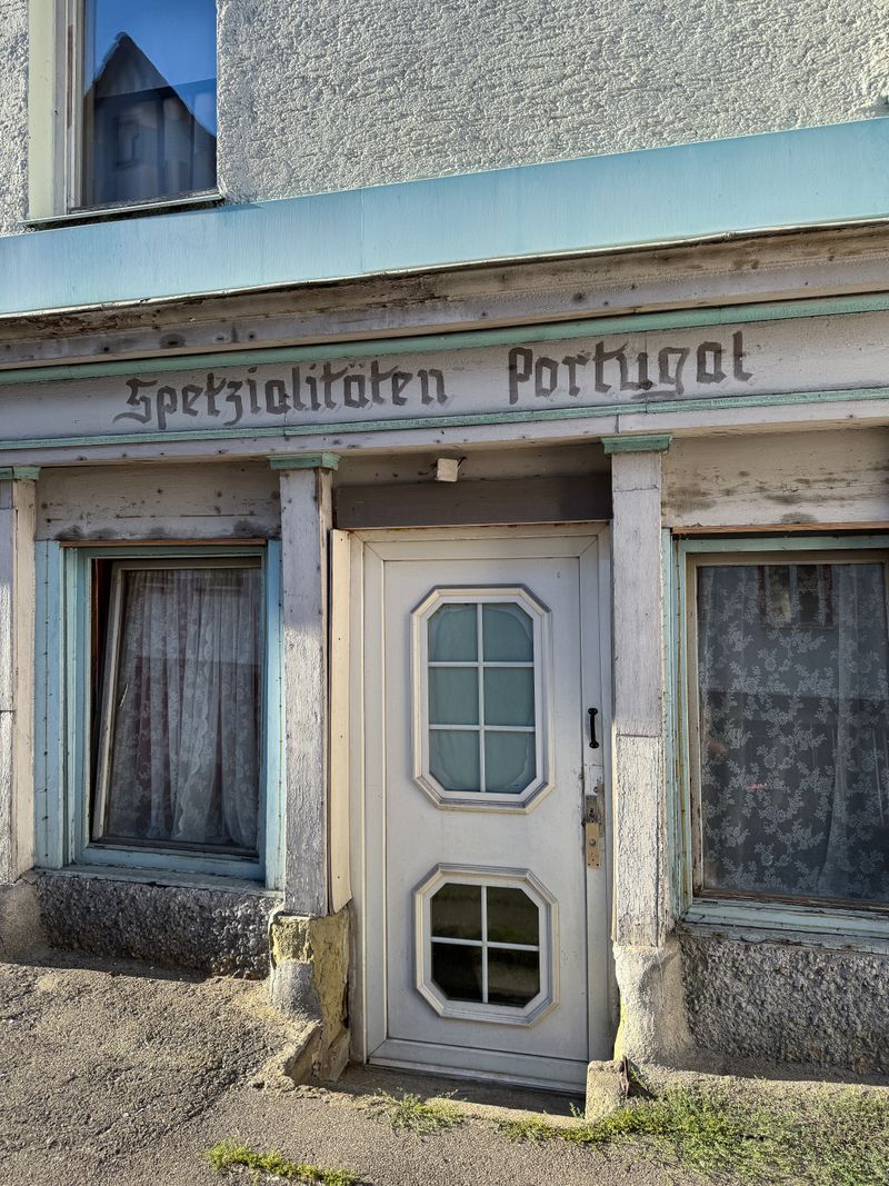 © Ariane Totzke - Image from the Building an Existence in Germany. The (Im)possibilities of Shaping a Future. Summer 2026 photography project