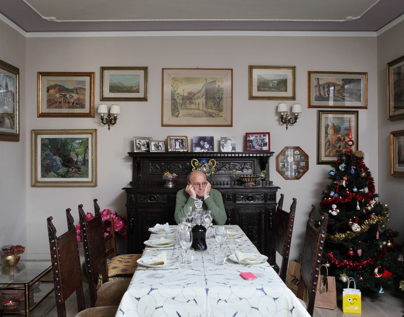 © Niccolò Rastrelli - Image from the Il pranzo della Domenica (Sunday lunch) photography project