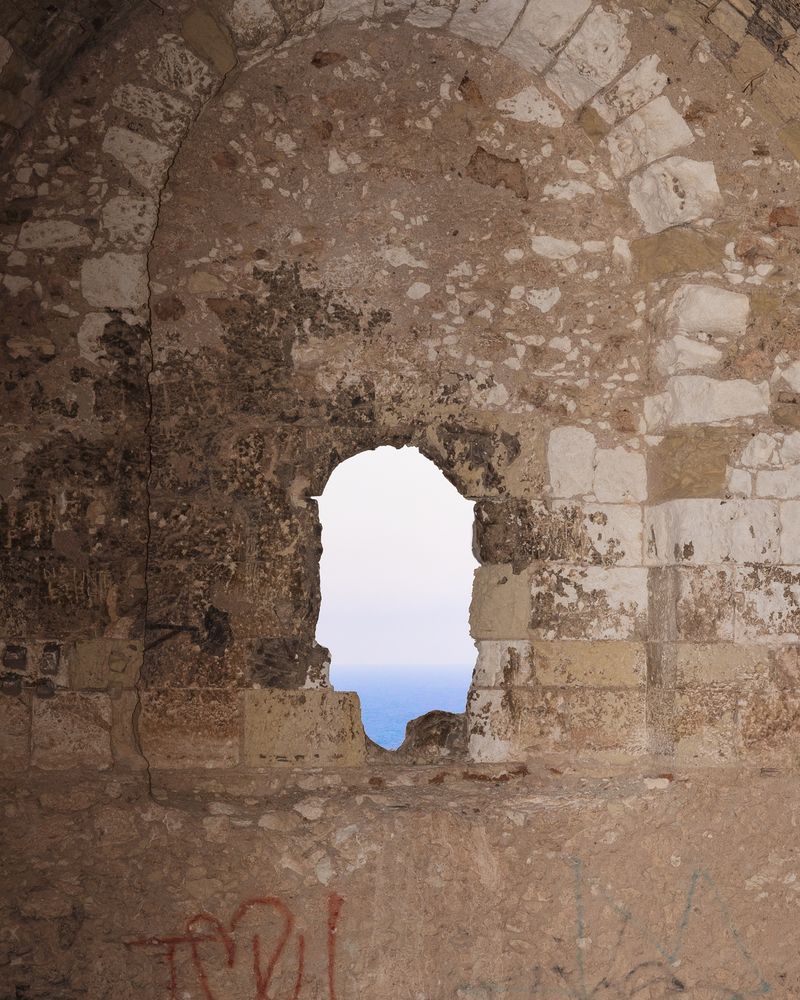 © Guglielmo Cherchi - Image from the Stones Should Never Be Placed Carelessly photography project