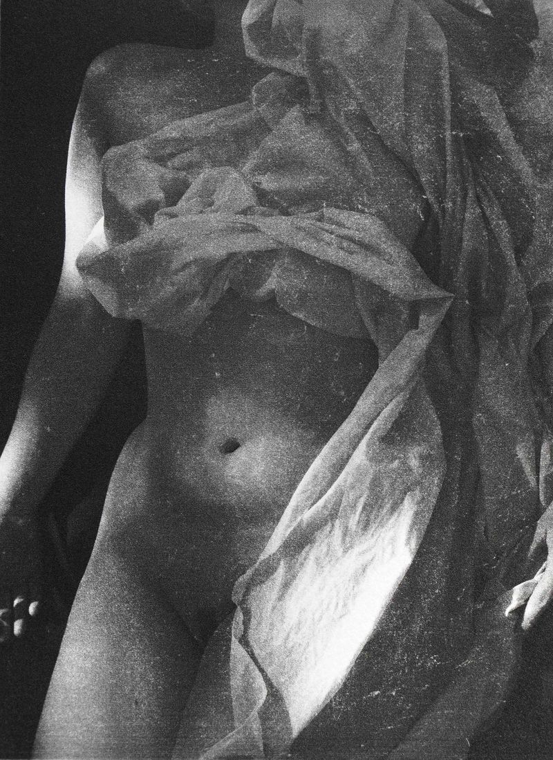 © Ayline Olukman - Image from the OBSIDIAN photography project