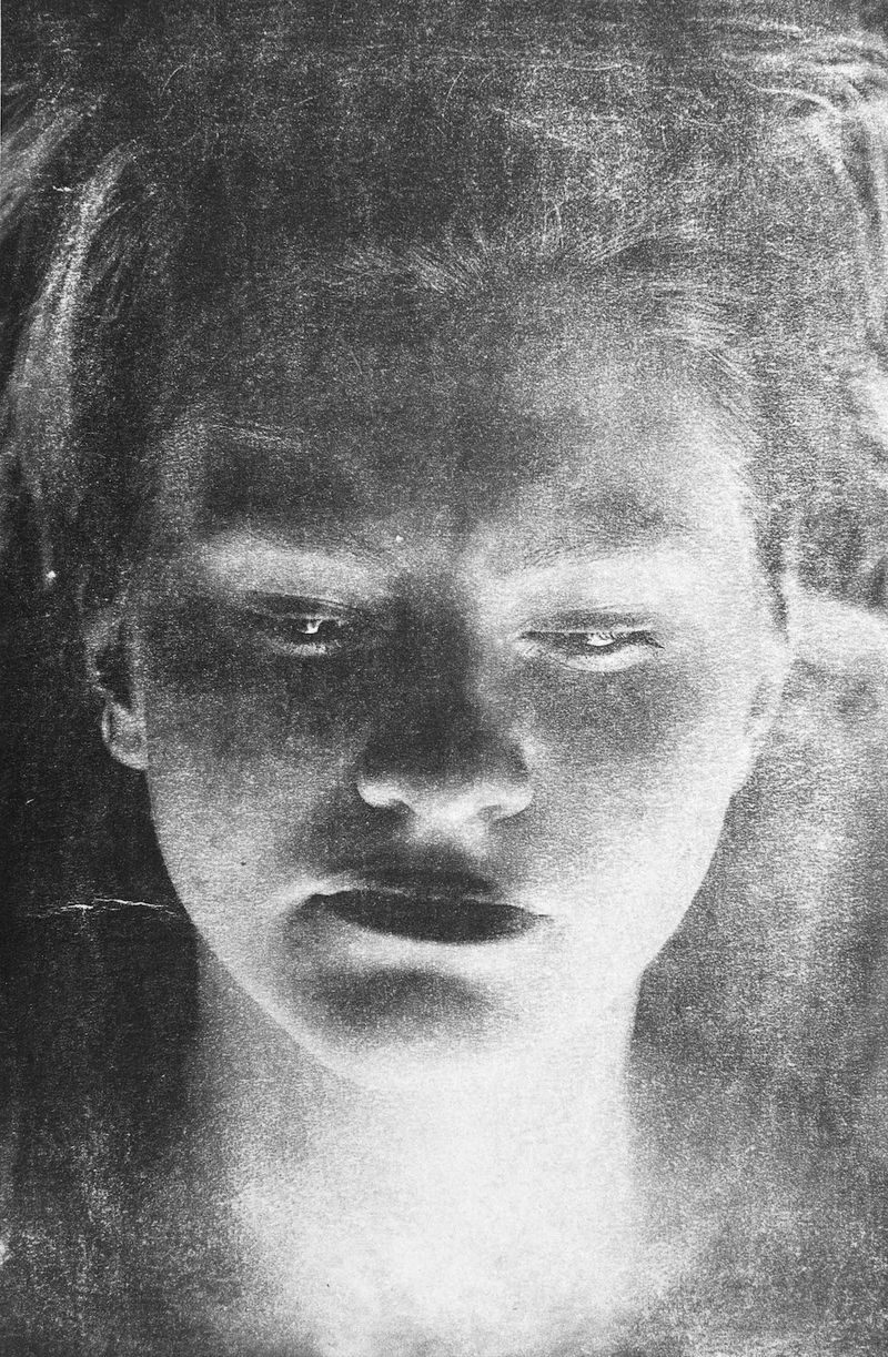 © Ayline Olukman - Image from the tell me about the immense sea photography project