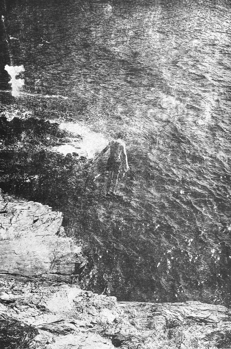 © Ayline Olukman - Image from the tell me about the immense sea photography project