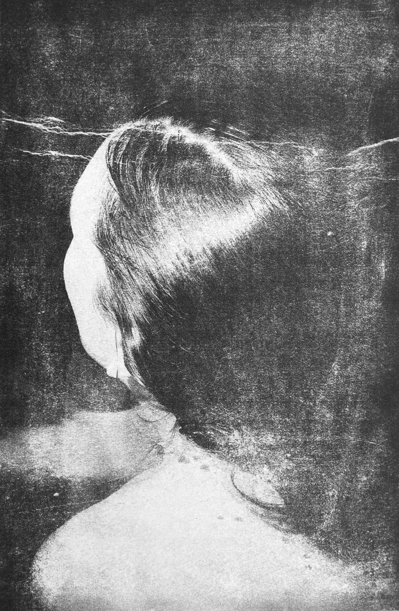 © Ayline Olukman - Image from the tell me about the immense sea photography project