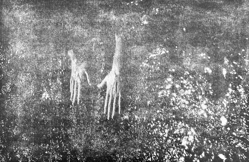 © Ayline Olukman - Image from the tell me about the immense sea photography project