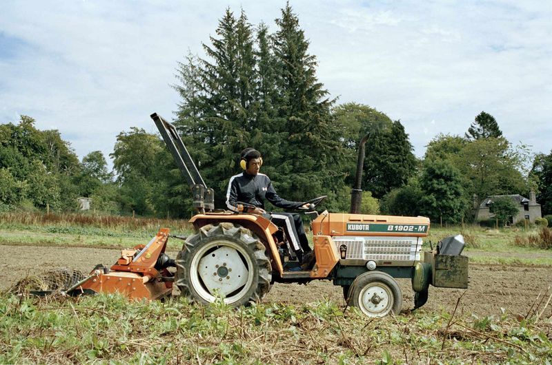 © Crystal Bennes - Image from the We Eat the Earth photography project