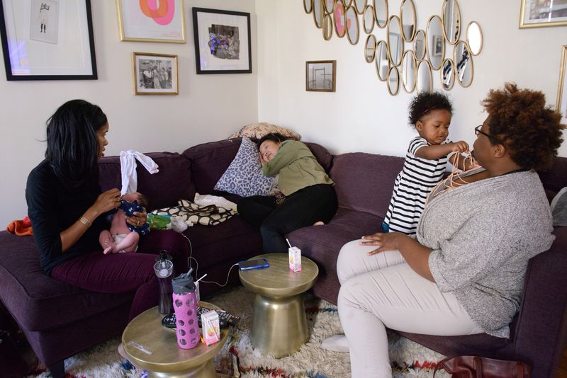 © Alice Proujansky - Image from the speculum: abortion, birth and motherhood photography project