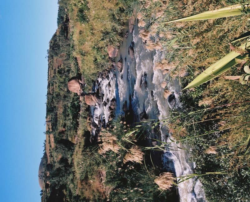 © Charlotte Yonga - Sakay river, Ampefy