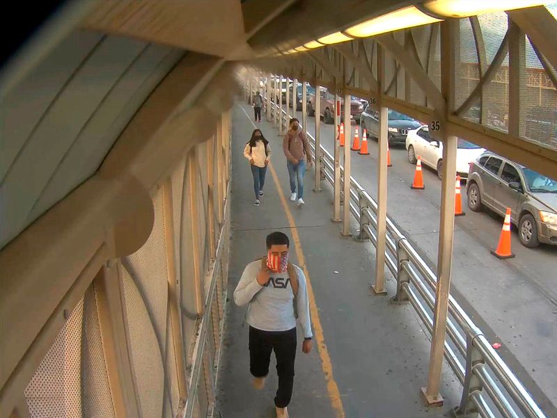 © Alejandro "Luperca" Morales - NASA T-Shirt (Screen_Recording_20210817-081558_Chrome_exported_105), 2022