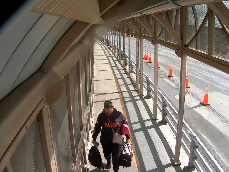 © Alejandro "Luperca" Morales - NASA