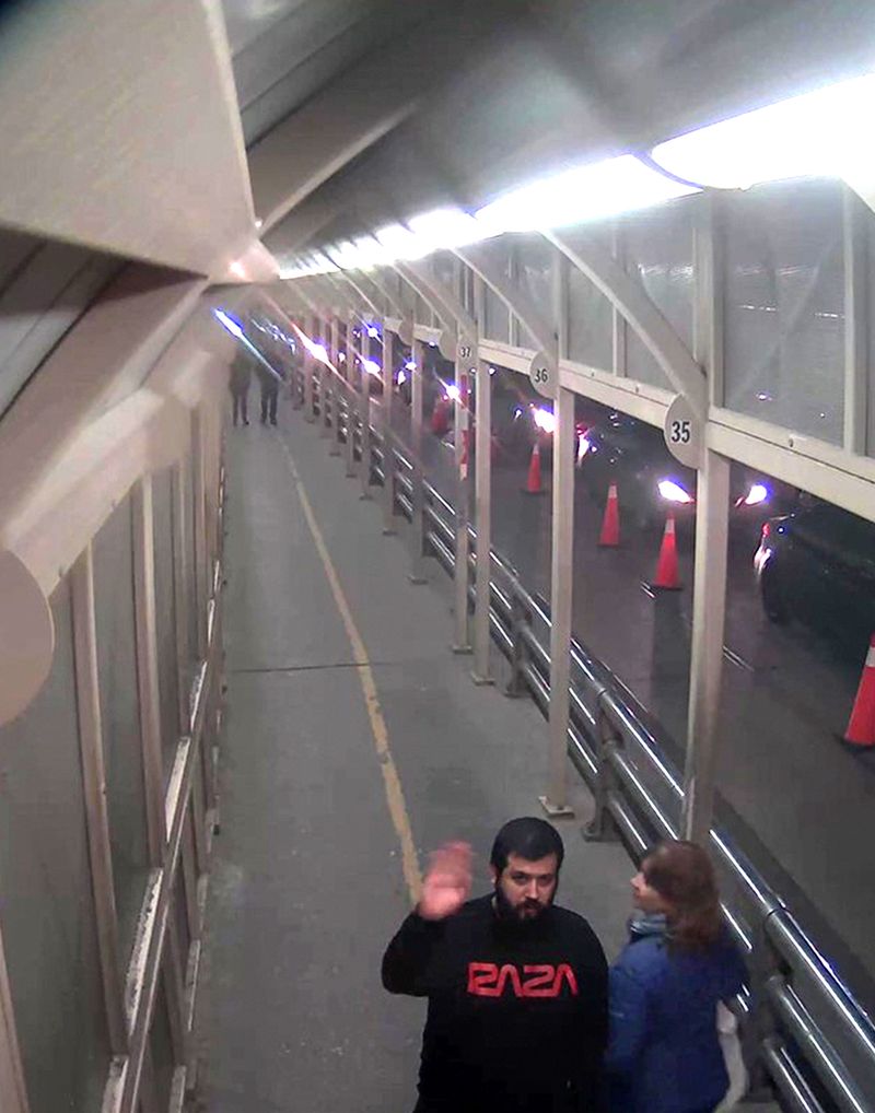 © Alejandro "Luperca" Morales - RAZA