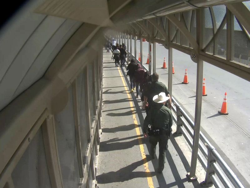 © Alejandro "Luperca" Morales - Paso del Norte Deportation