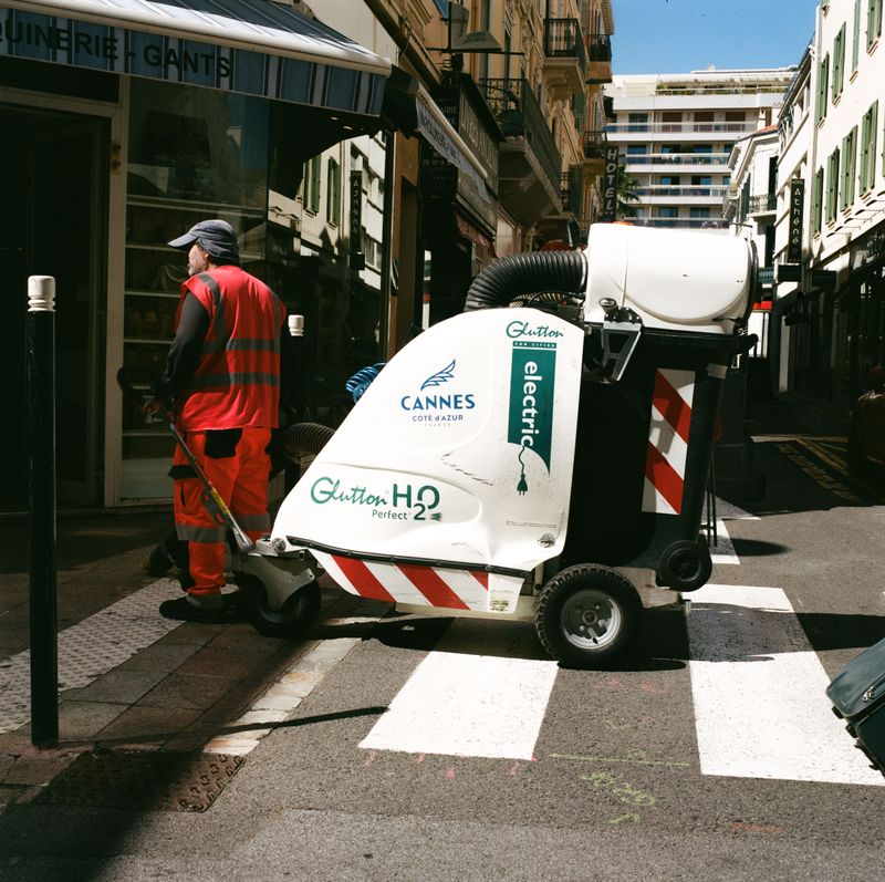 © Johanna Berghorn - Image from the THE REAL STARS OF CANNES photography project