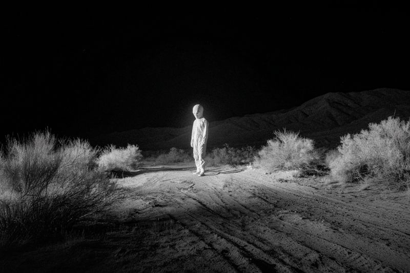 © Chen Chuanduan - Chen Chuanduan, A Close Encounter of the Third Kind at Night, from the series Everett’s Notes, 2025
