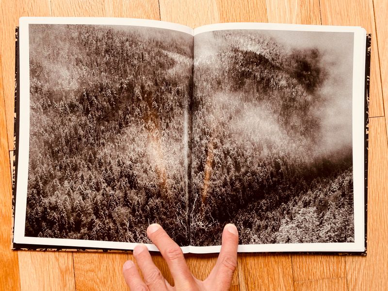 © BECHET BENJAMIN - Image from the The Clan photography project