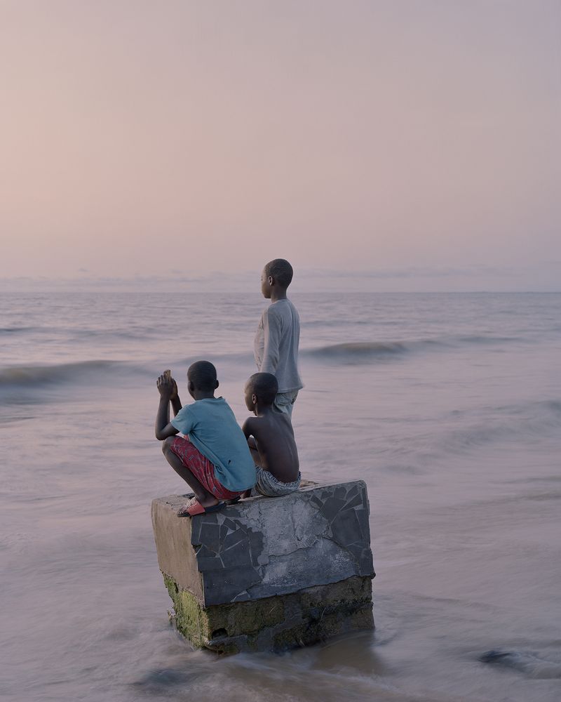 © Elliott Verdier - Image from the Reaching for Dawn photography project