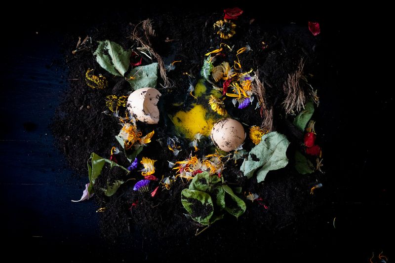 © Darmyn - Con tu amor, you drove in all directions, many distances away, to make sure that lo malo would never find me.