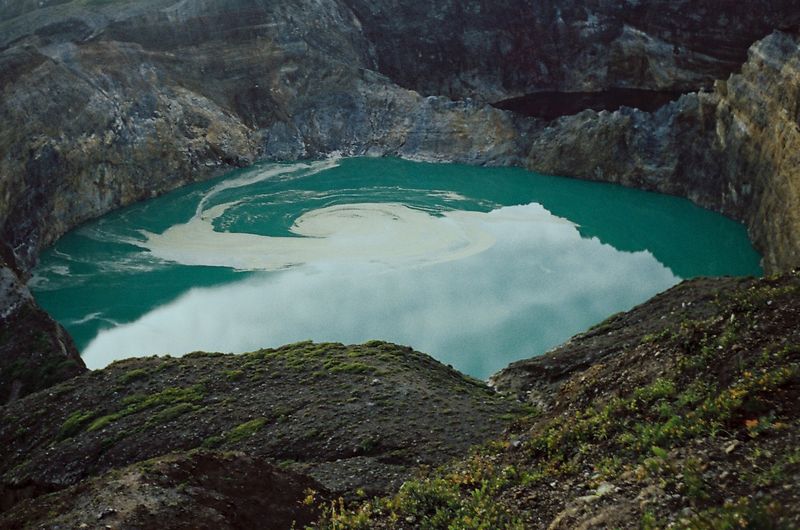 © Dea Ardyanda - Image from the Can You Tickle The Sun's Rays? photography project