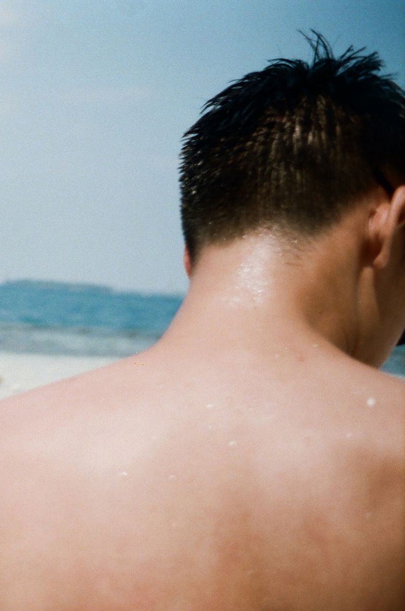 © Dea Ardyanda - Image from the Can You Tickle The Sun's Rays? photography project