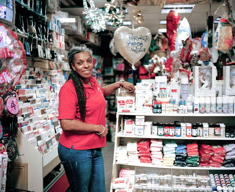 © Stephanie Rose Wood - Image from the West Green Road (N15) photography project