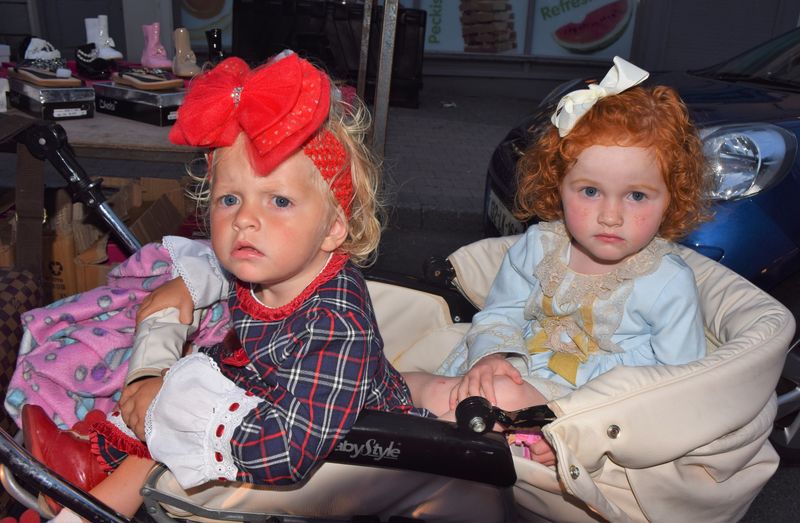 © Heather Cody - Red Bow