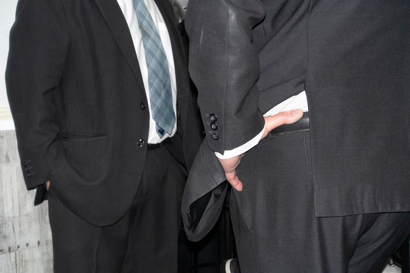 © Manuela Lorente - Image from the HE PLAYS THE MUSIC, WE DANCE photography project