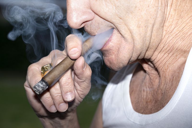 © Manuela Lorente - Image from the HE PLAYS THE MUSIC, WE DANCE photography project