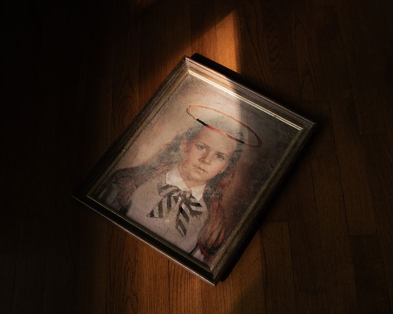 © Heather Evans Smith - Dust