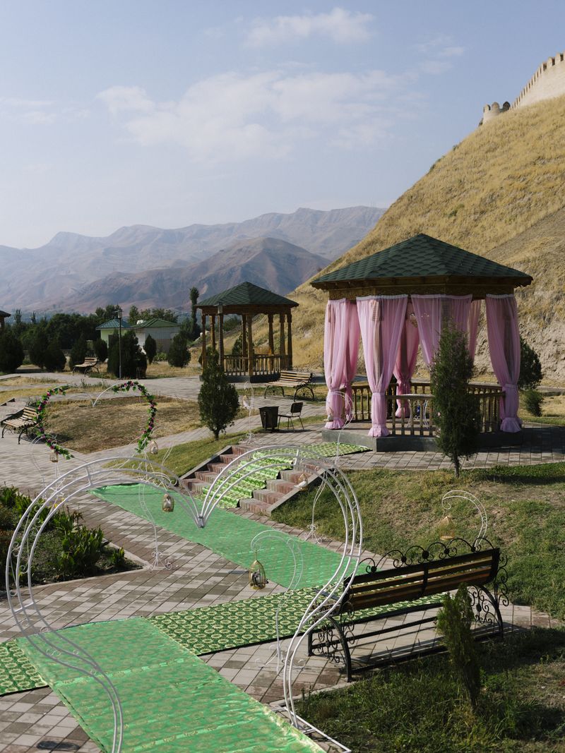 © Schore Mehrdju - Image from the The Second photography project