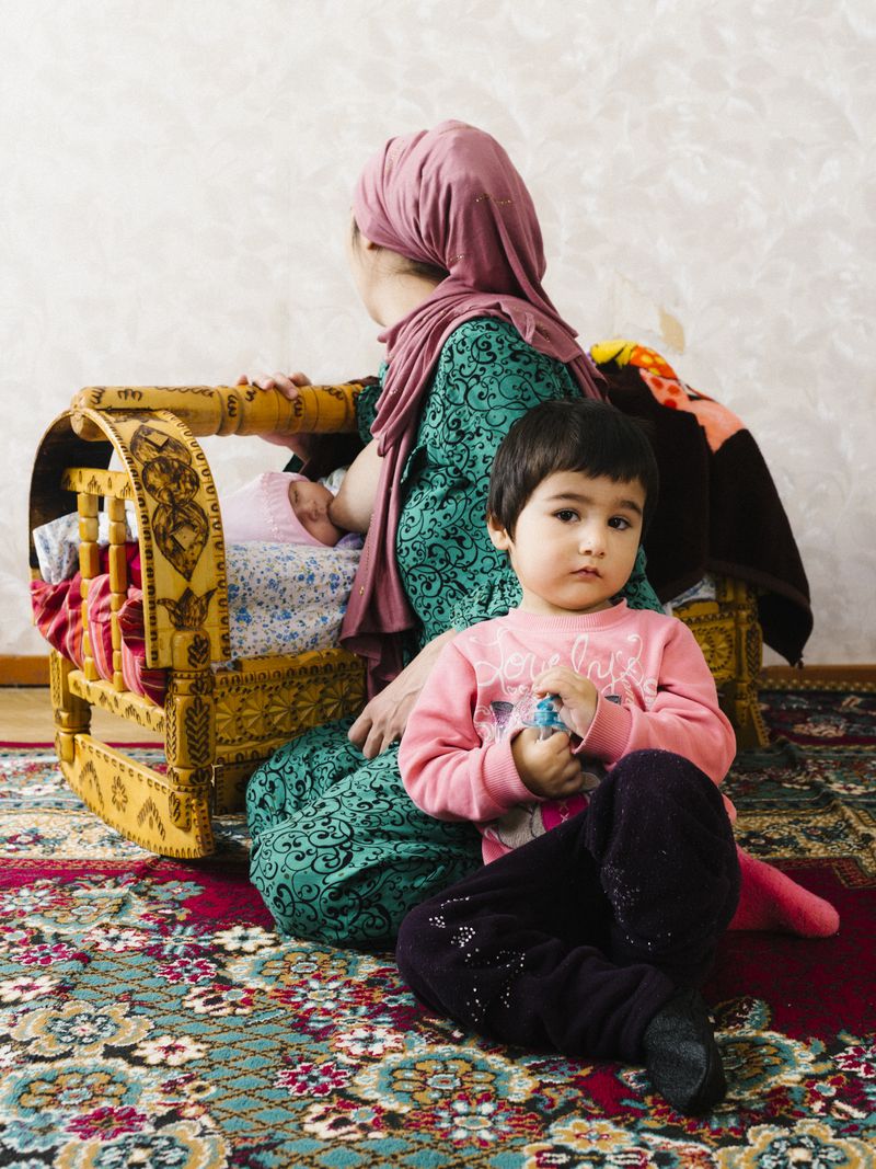 © Schore Mehrdju - Image from the The Second photography project
