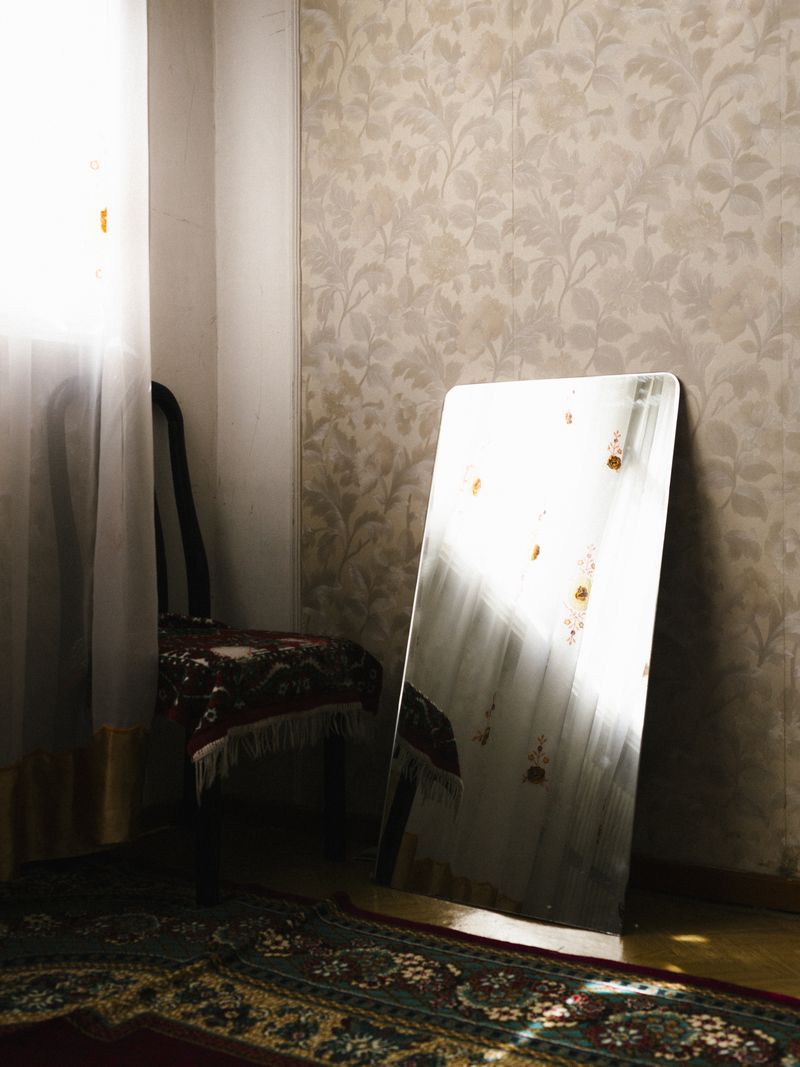 © Schore Mehrdju - Image from the The Second photography project