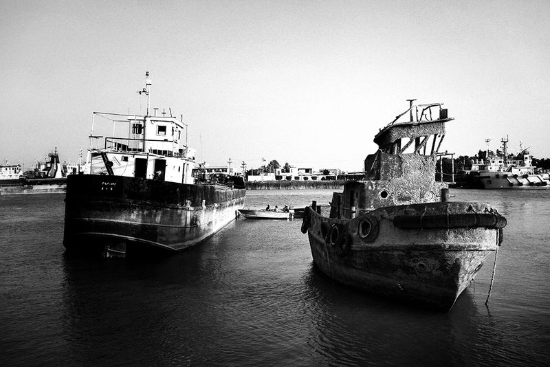 © Fatemeh Behboudi - Image from the THIS CITY HAS NO HEROES photography project