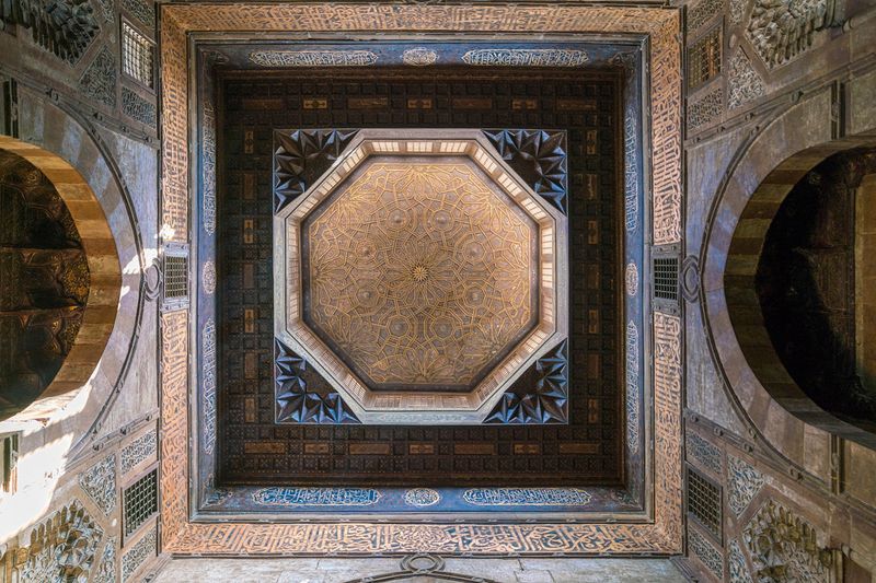 © A. Tamboly - Image from the Intersection photography project