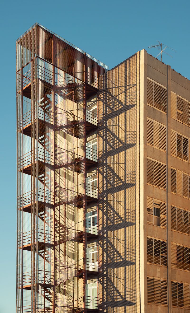 © Andrés Gallardo Albajar - Image from the Urban Geometry photography project